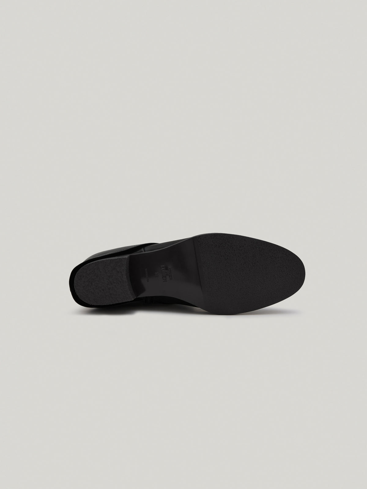 CAPE MIDDLE BOOTS soft black