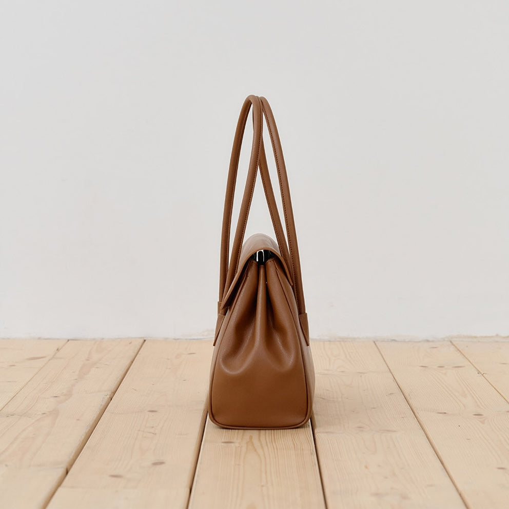 Carry Camel