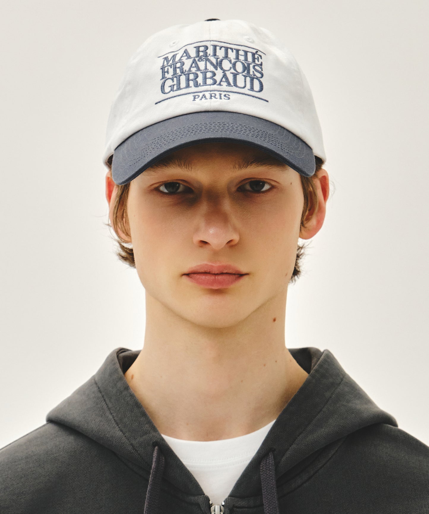 CLASSIC LOGO 6PANEL COLOR BLOCK CAP dark gray