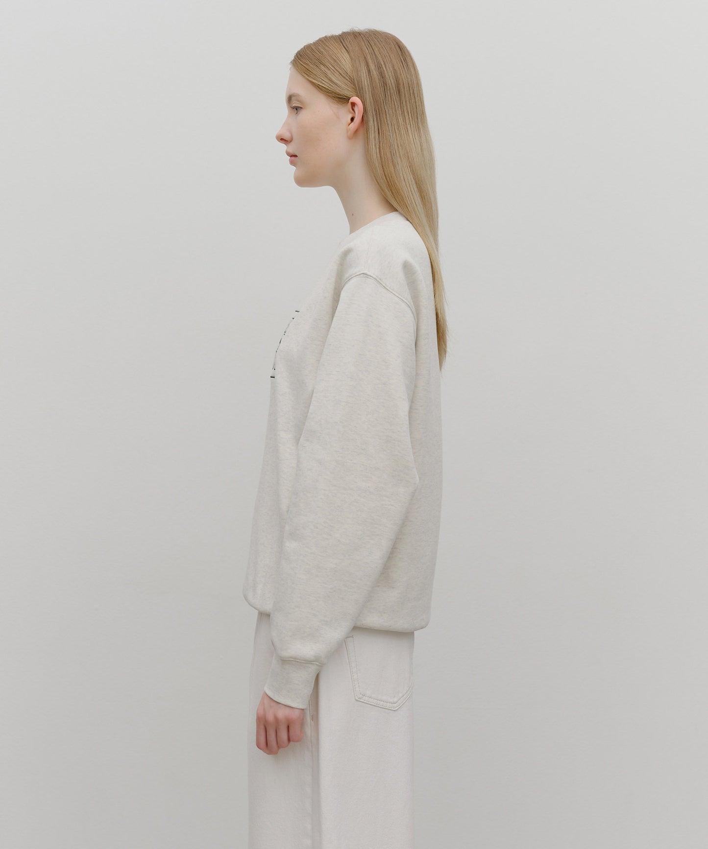 CLASSIC LOGO EMBROIDERY SWEATSHIRT (BRUSHED) oatmeal