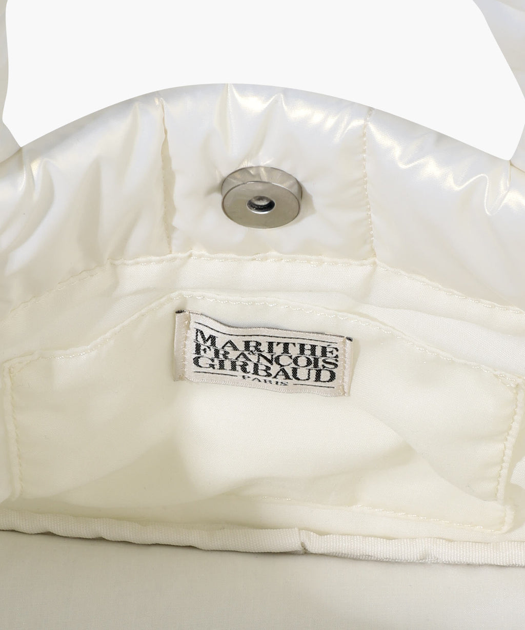 CLASSIC LOGO MATT METALLIC PADDING BAG ivory
