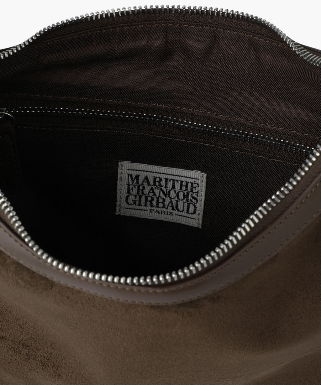 CLASSIC LOGO ROUND SUEDE SHOULDER BAG brown