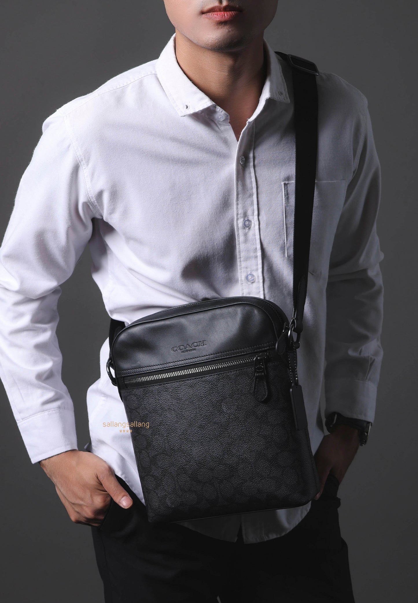 Houston Flight Bag in Signature Canvas Gunmetal Charcoal Black