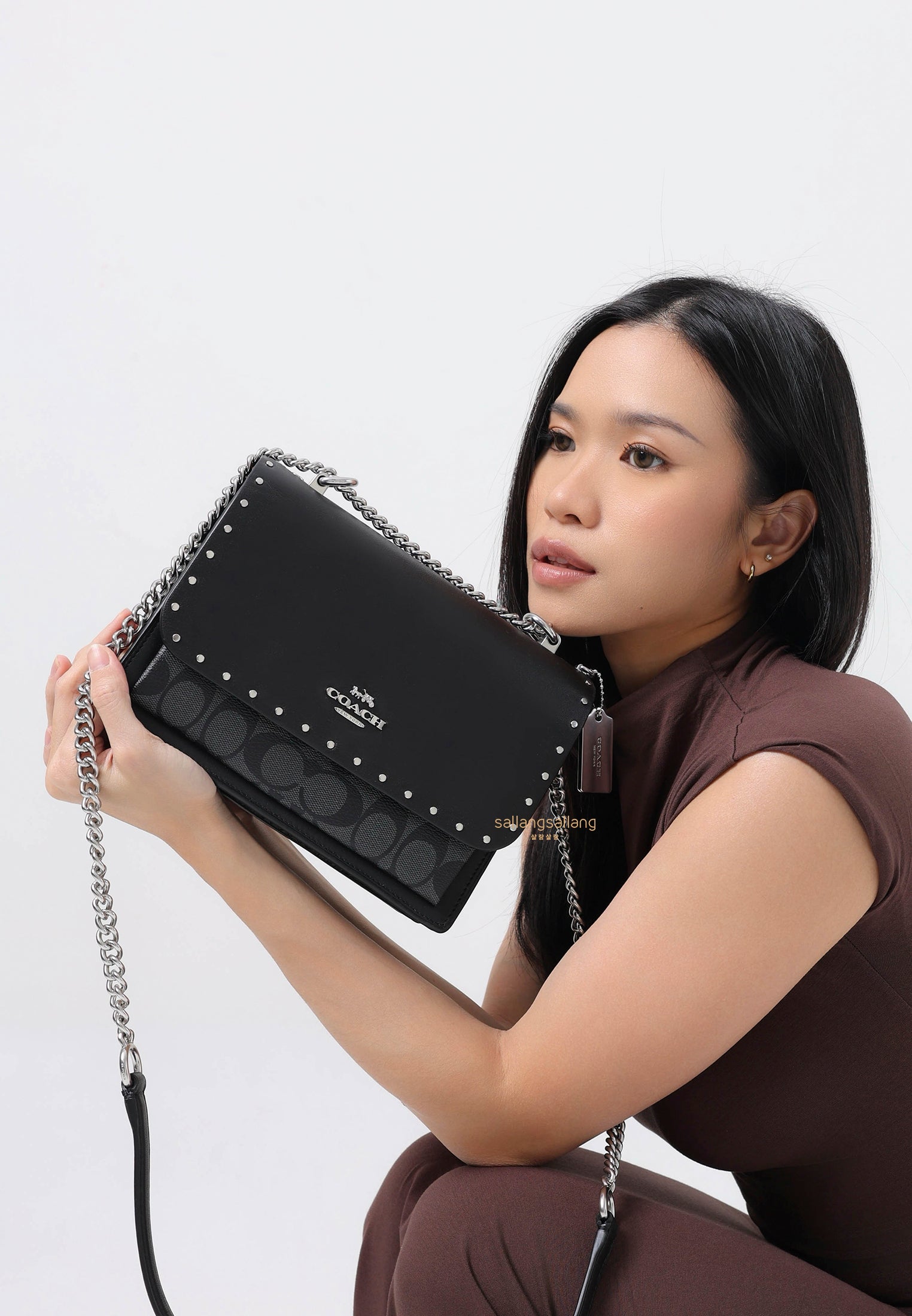 Klare Crossbody In Signature Canvas With Rivets Graphite Black