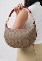 Payton Hobo In Signature Canvas Electric Red