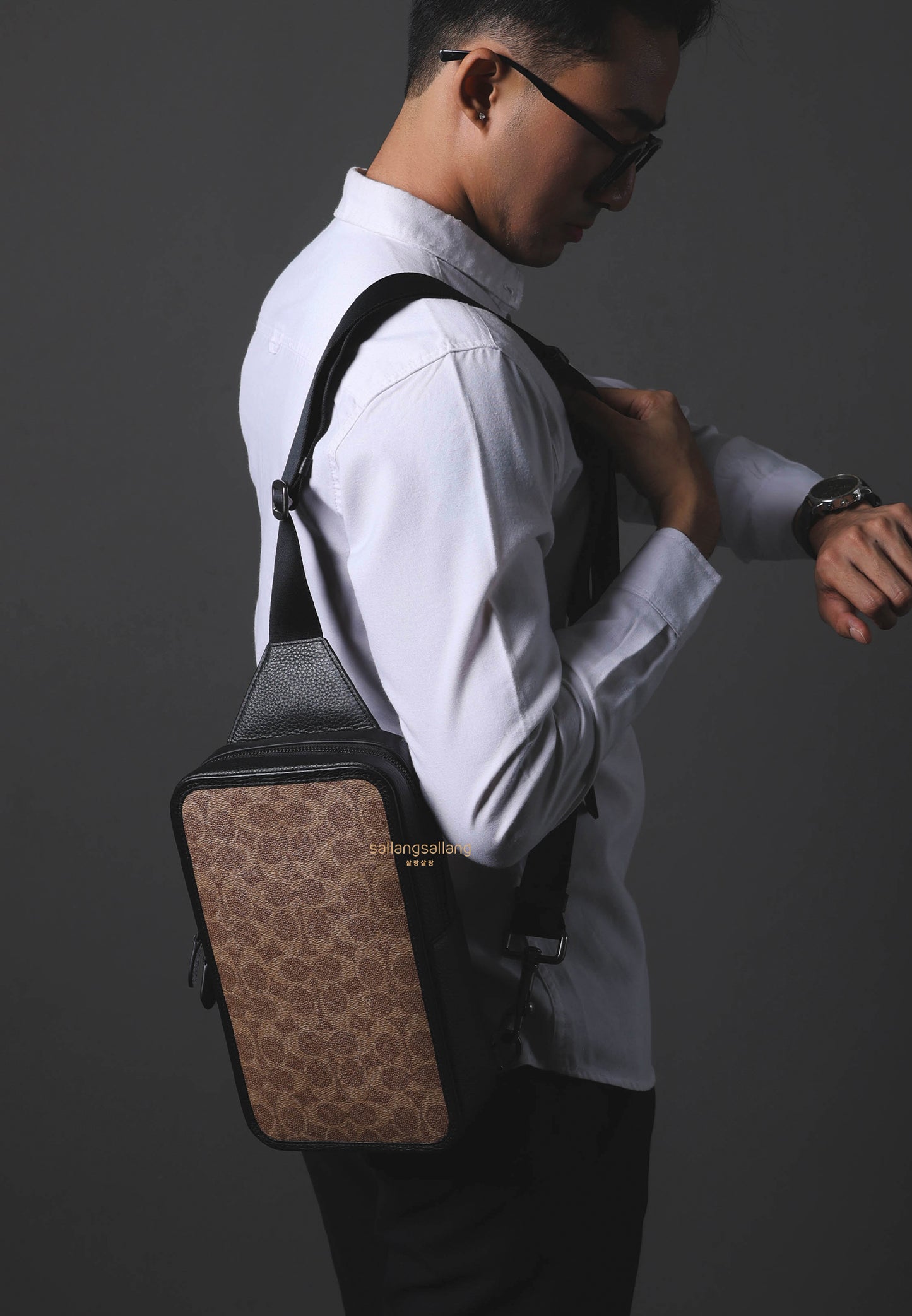 Sullivan Pack In Signature Canvas QB Tan Black