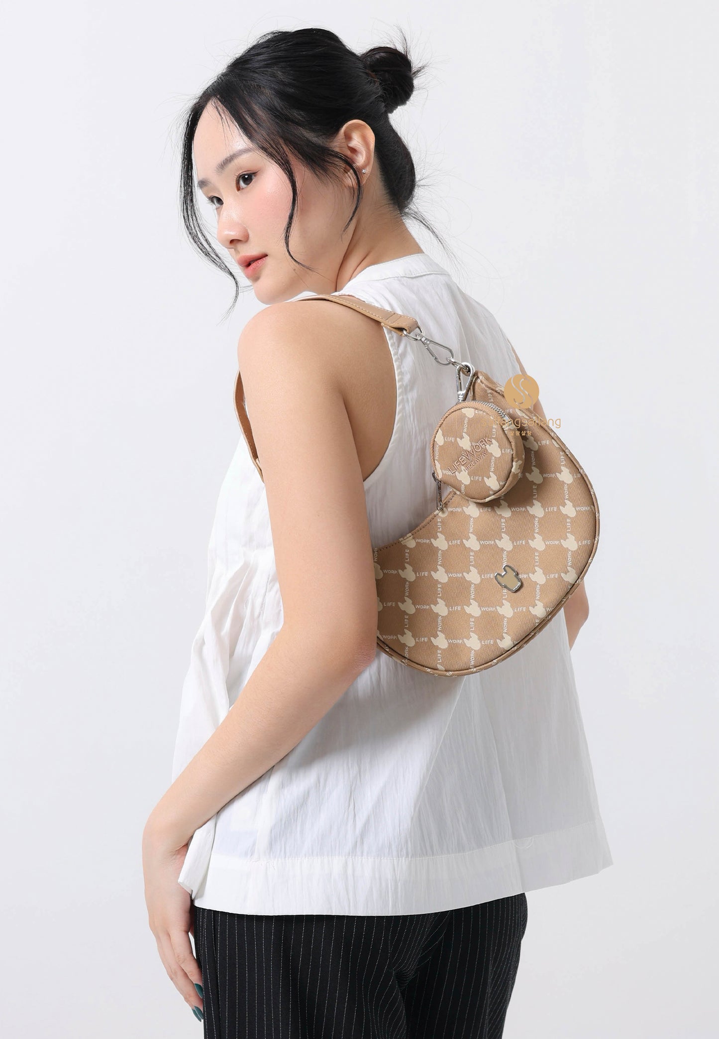 Classic Radogram Hobo Bag Pattern Brown