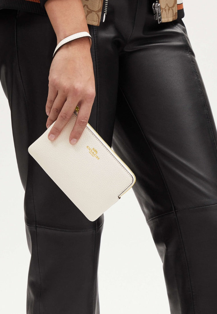 Corner Zip Wristlet Gold Chalk
