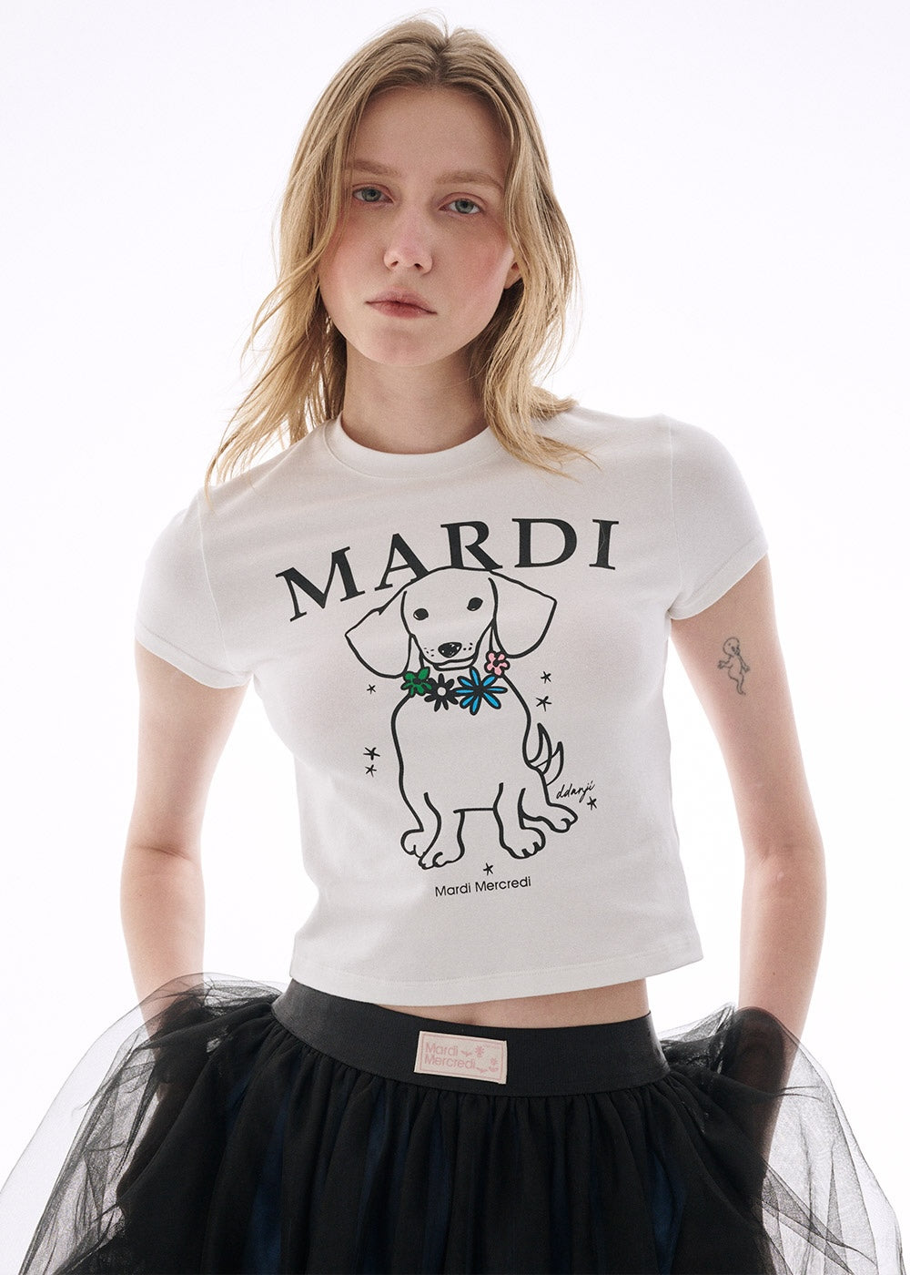 Cropped Tshirt SWING THE TAIL DDANJI FLOWER NECKLACE MULTICOLOR White Blue