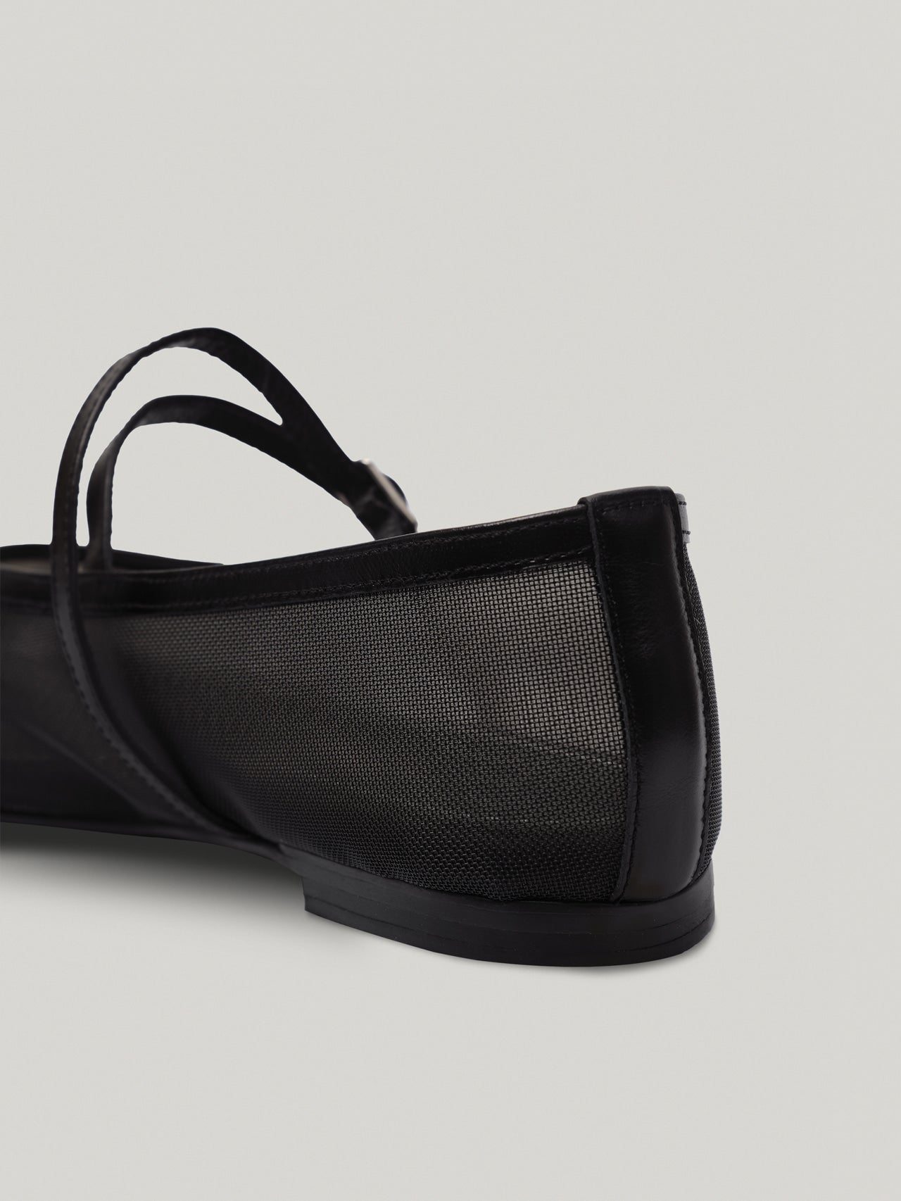DOUBLE STRAP MESH FLAT soft black