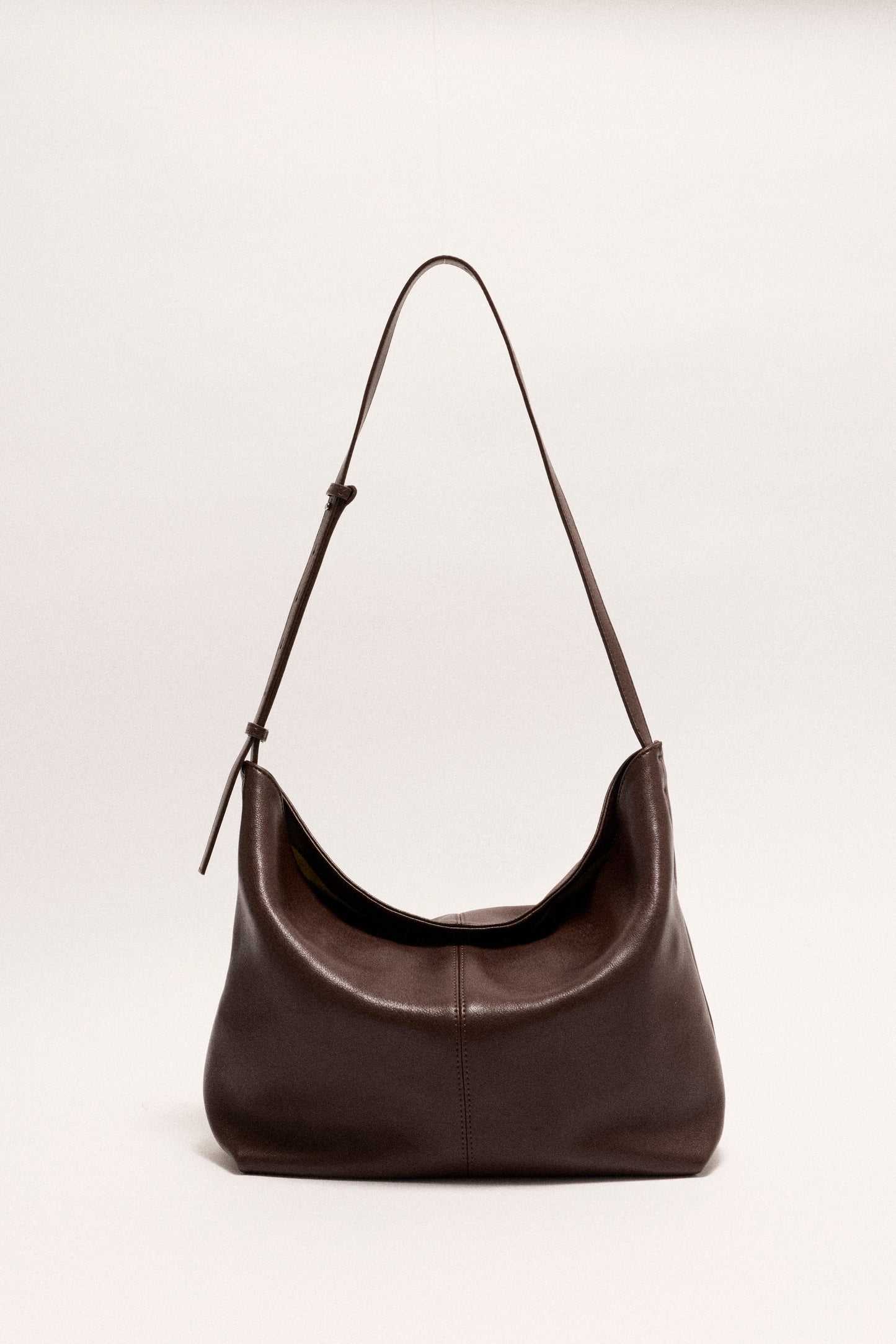 EIRA Dark Brown
