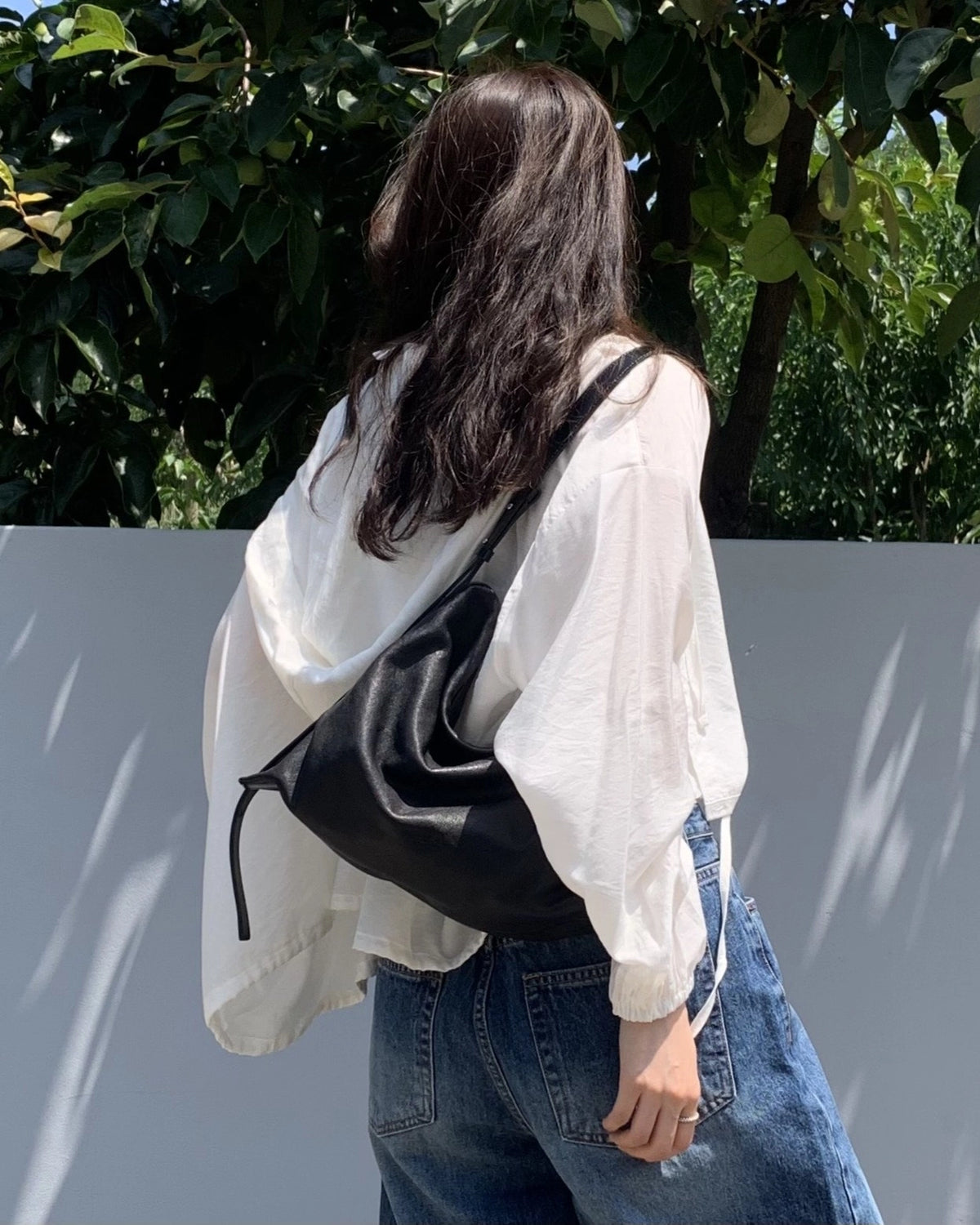 Day Shoulder Black
