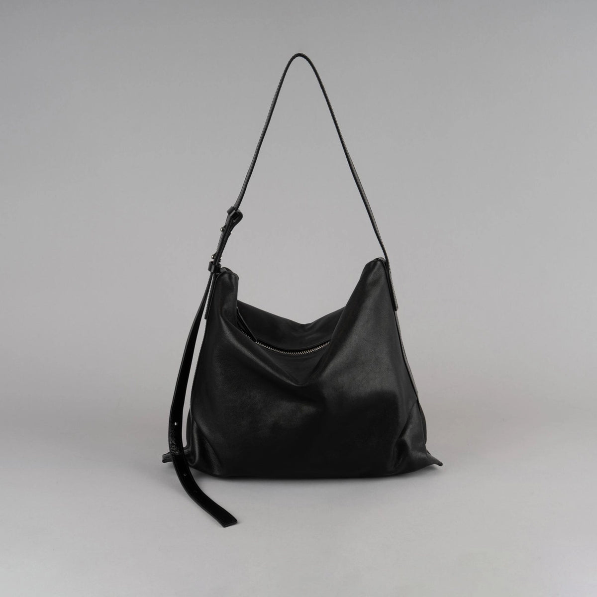 Day Shoulder Black