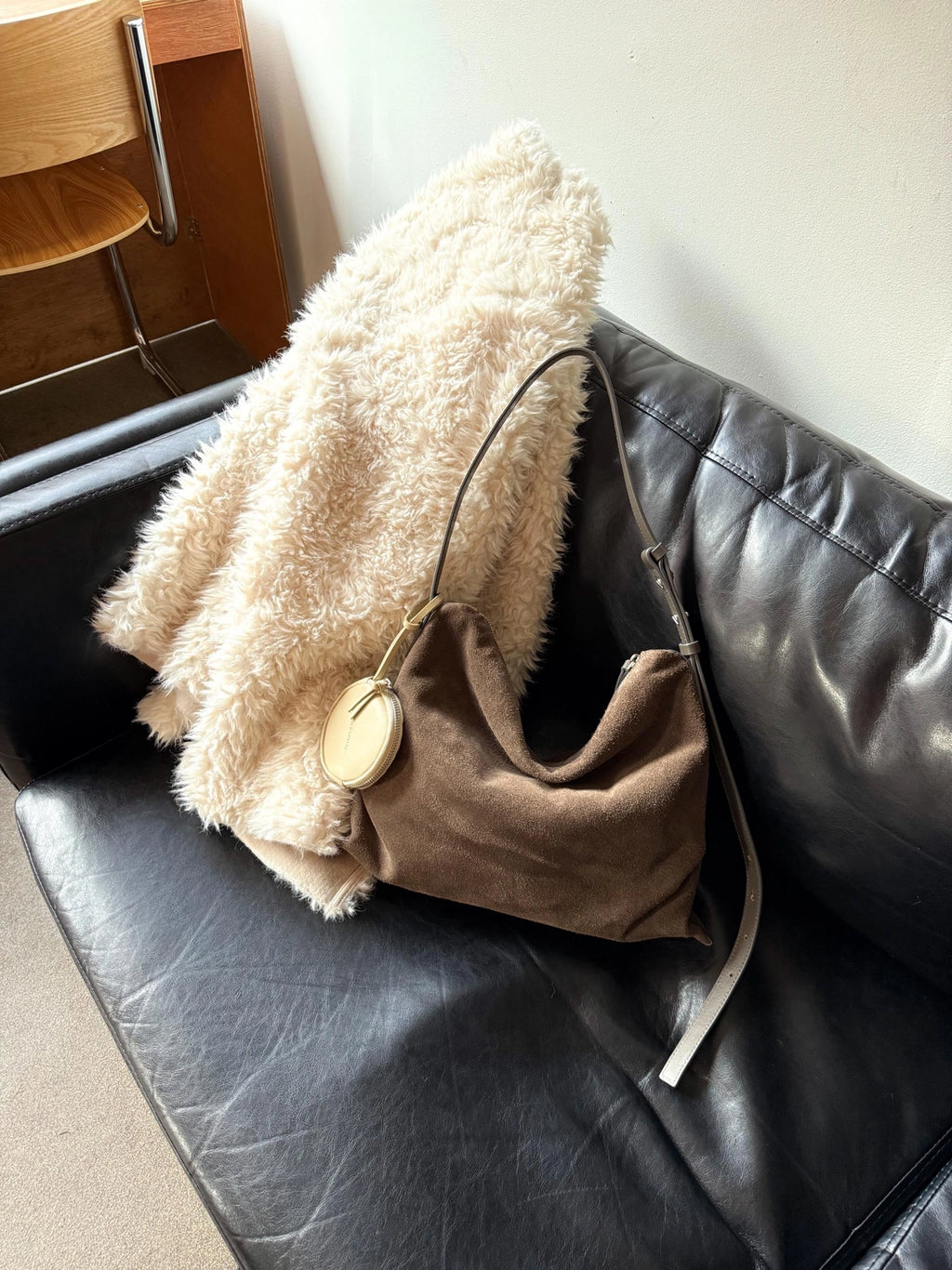 Day Shoulder Suede Brown