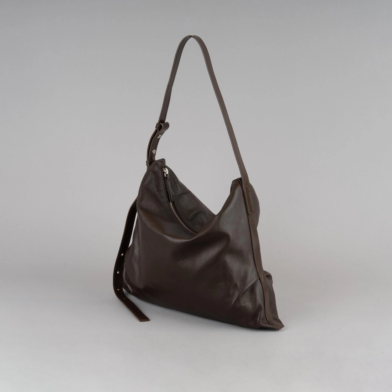 Day Shoulder Dark Brown