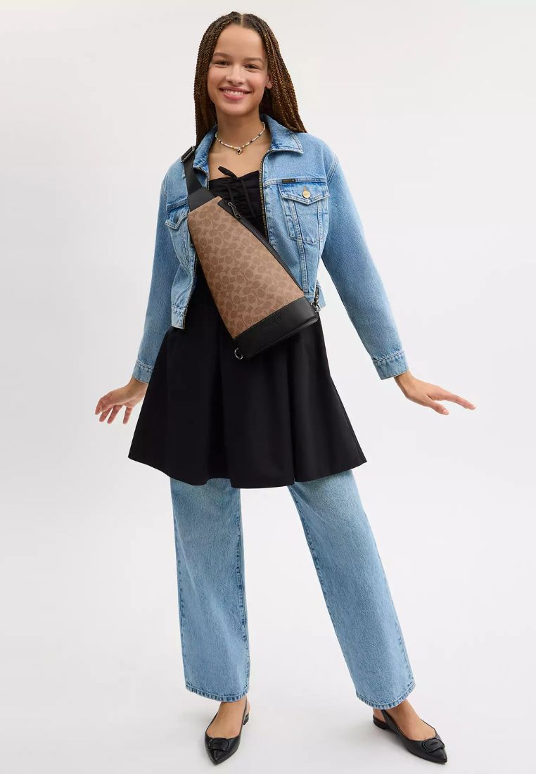 Dominic Sling Pack In Signature Canvas Gunmetal Tan Black