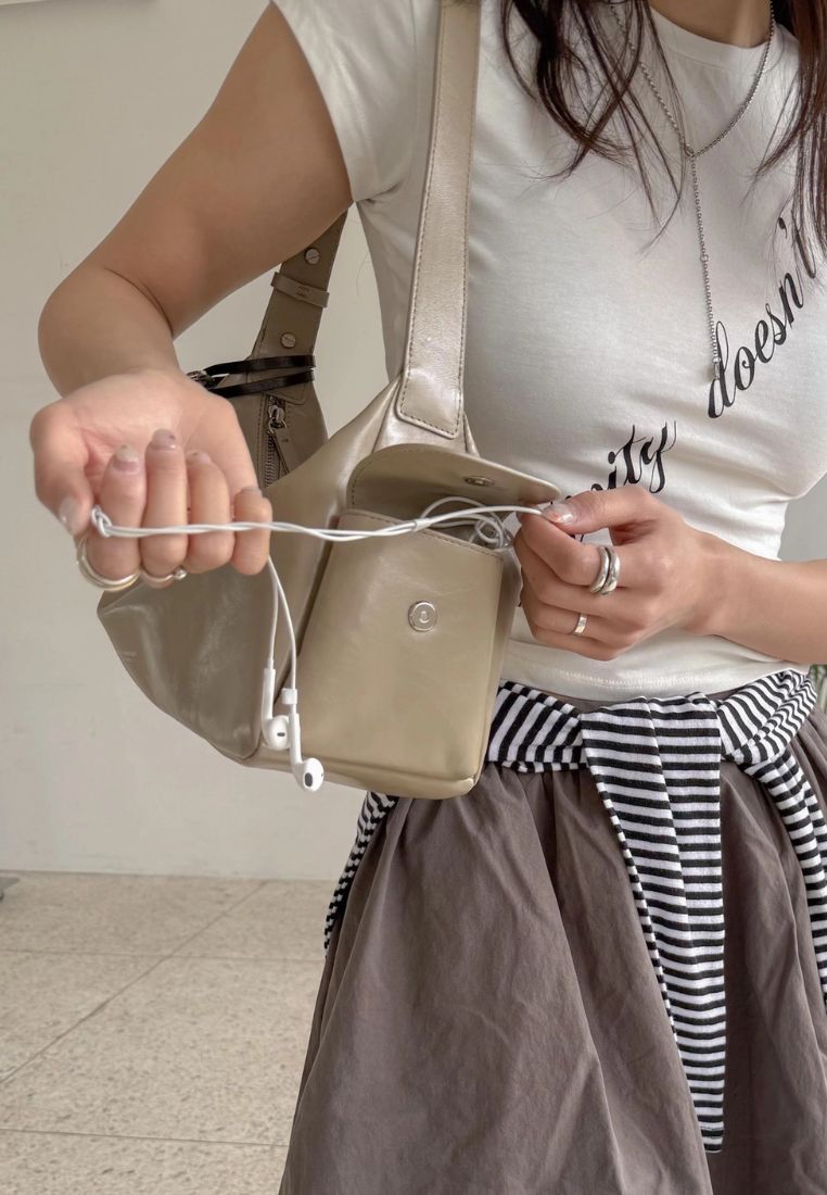 Double Pocket Pull-Up Taupe
