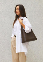 LOG Big Hobo Bag Dark Brown