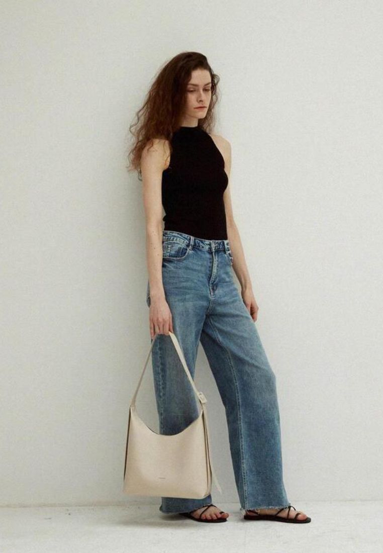 LOG Hobo Bag Ivory
