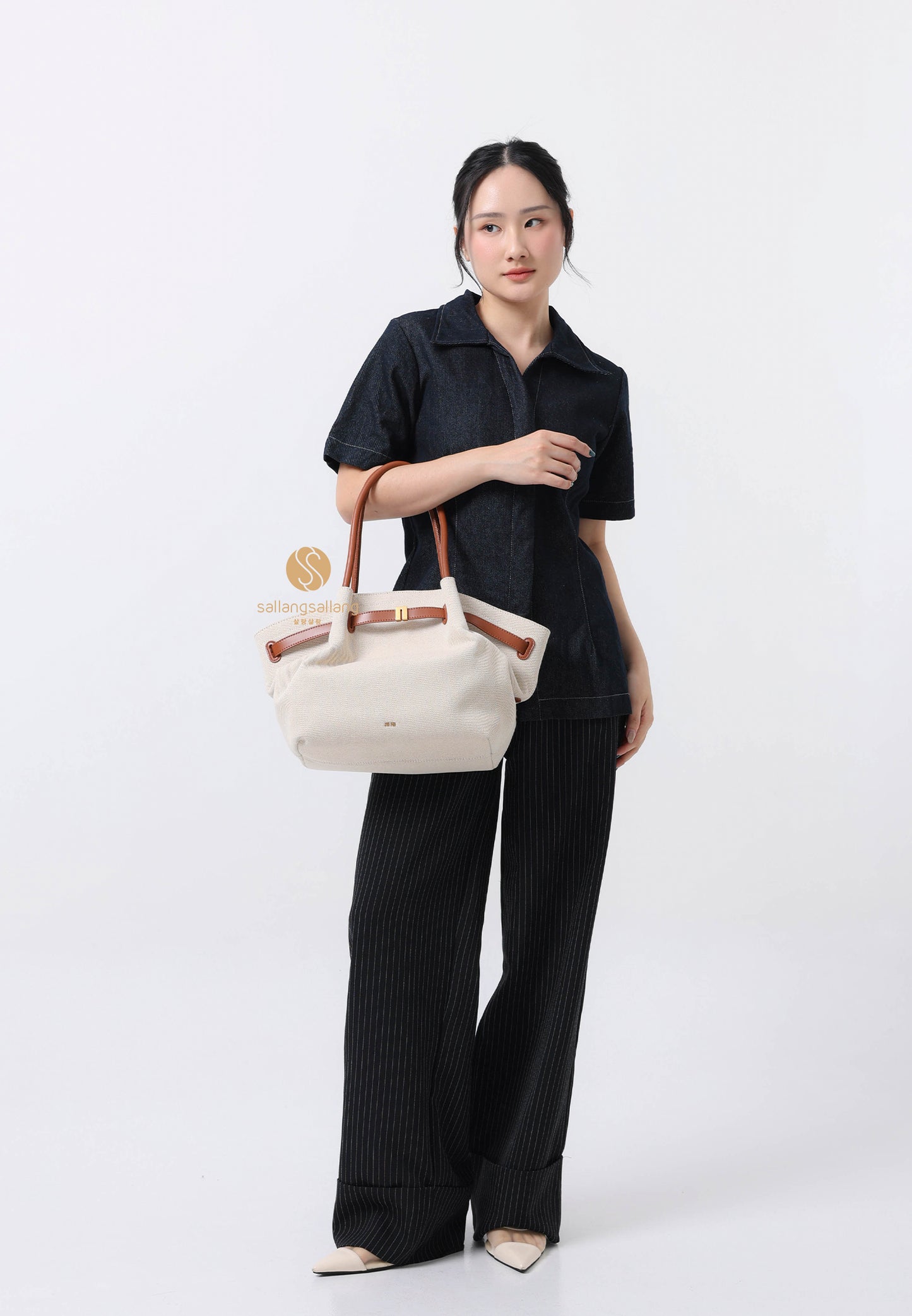 Hana Medium Tote Bag - Brown Canvas