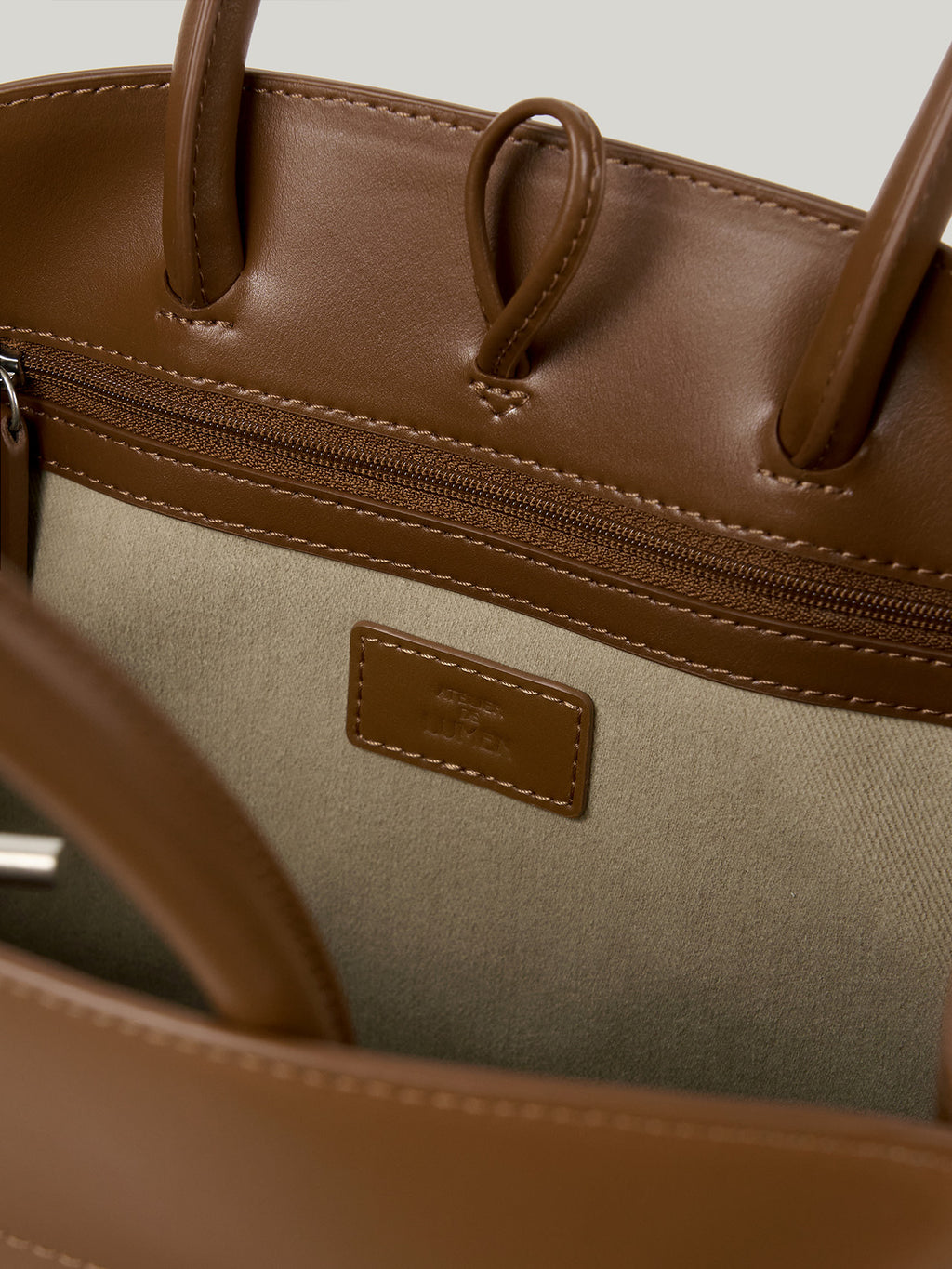 NADEL BAG tawny brown
