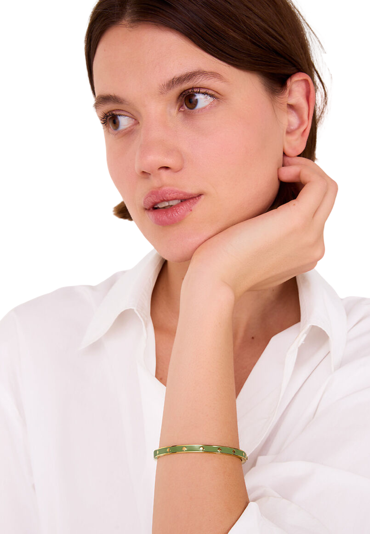 Spot The Spade Enamel Hinged Bangle Cedar Stand