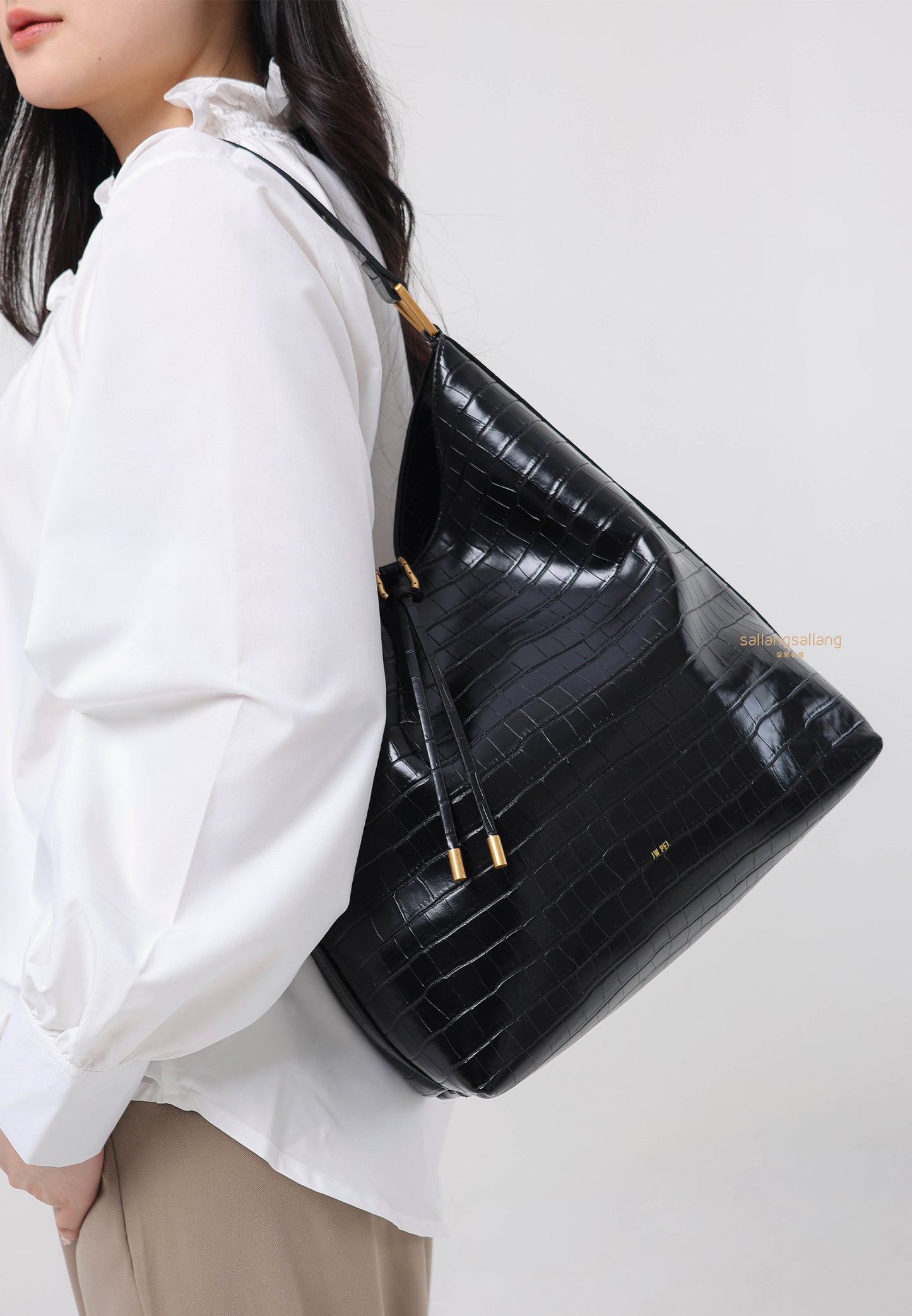 Aria Shoulder Bag - Black Croc
