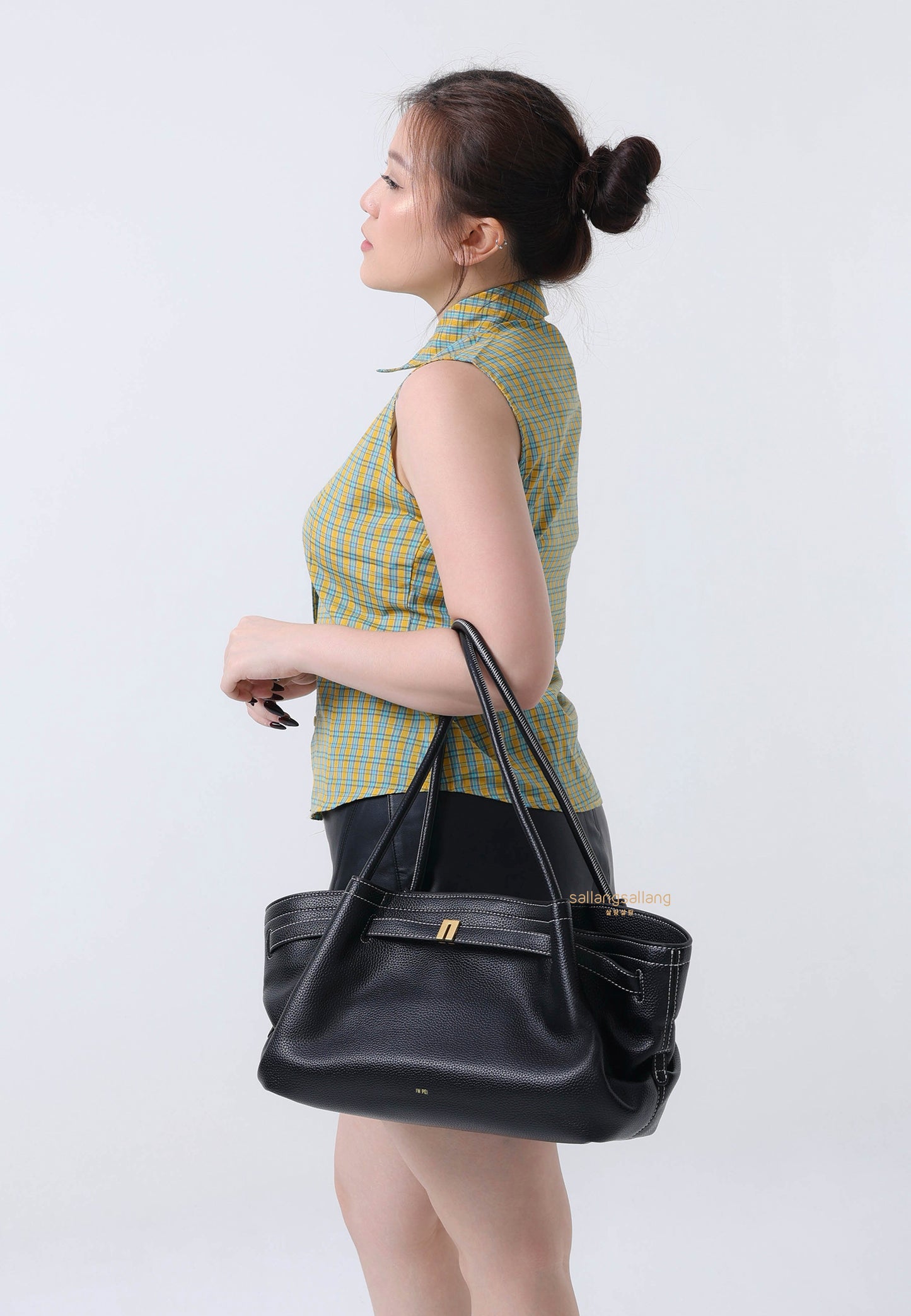 Hana Wide Tote Bag - Black