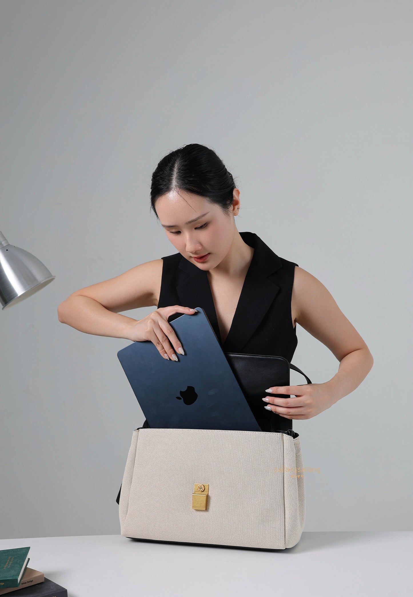 Hilary Shoulder Bag - Black Canvas
