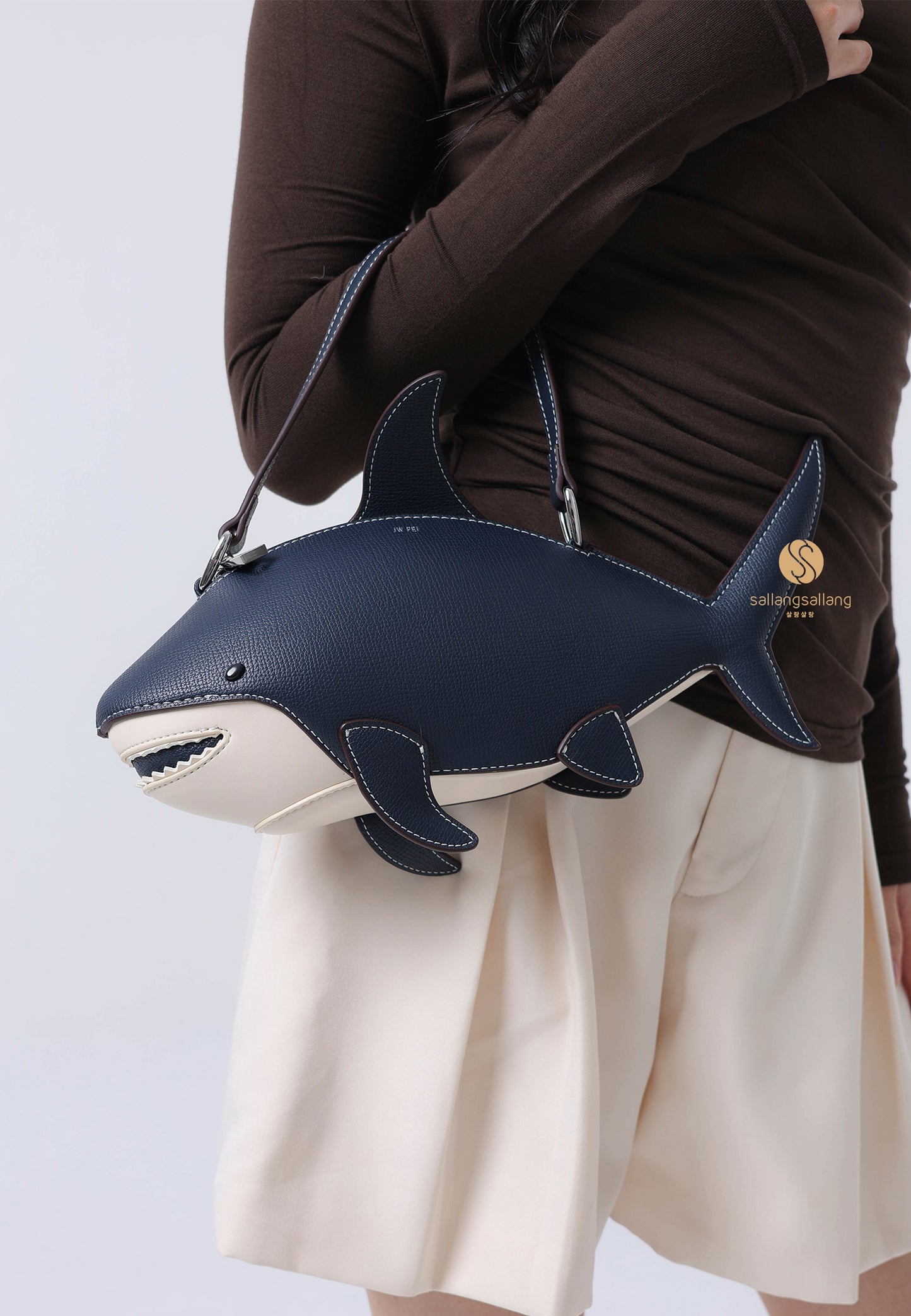 Nerys Shark Look Top Handle Bag - Dark Blue