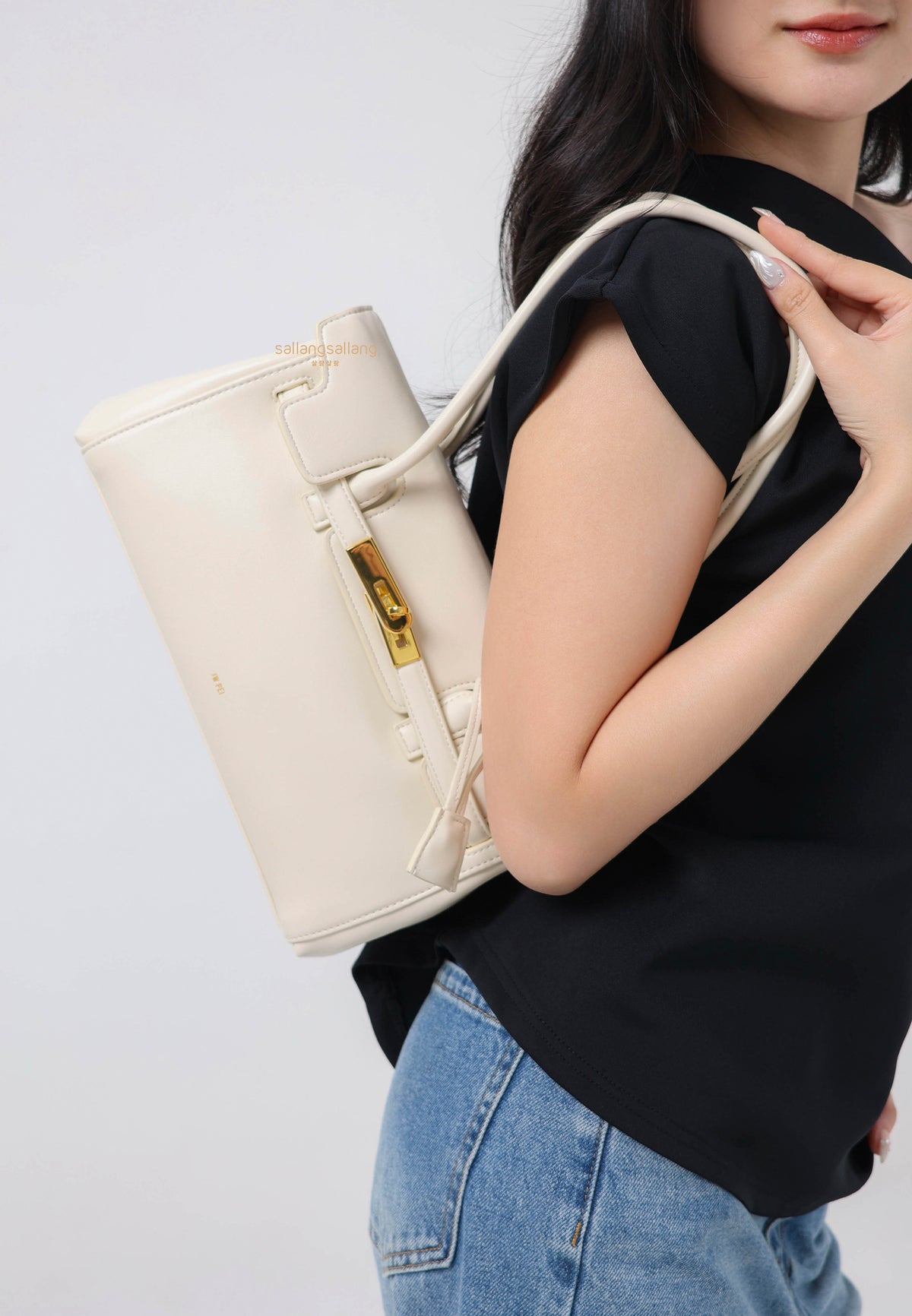 Yara Shoulder Bag - White