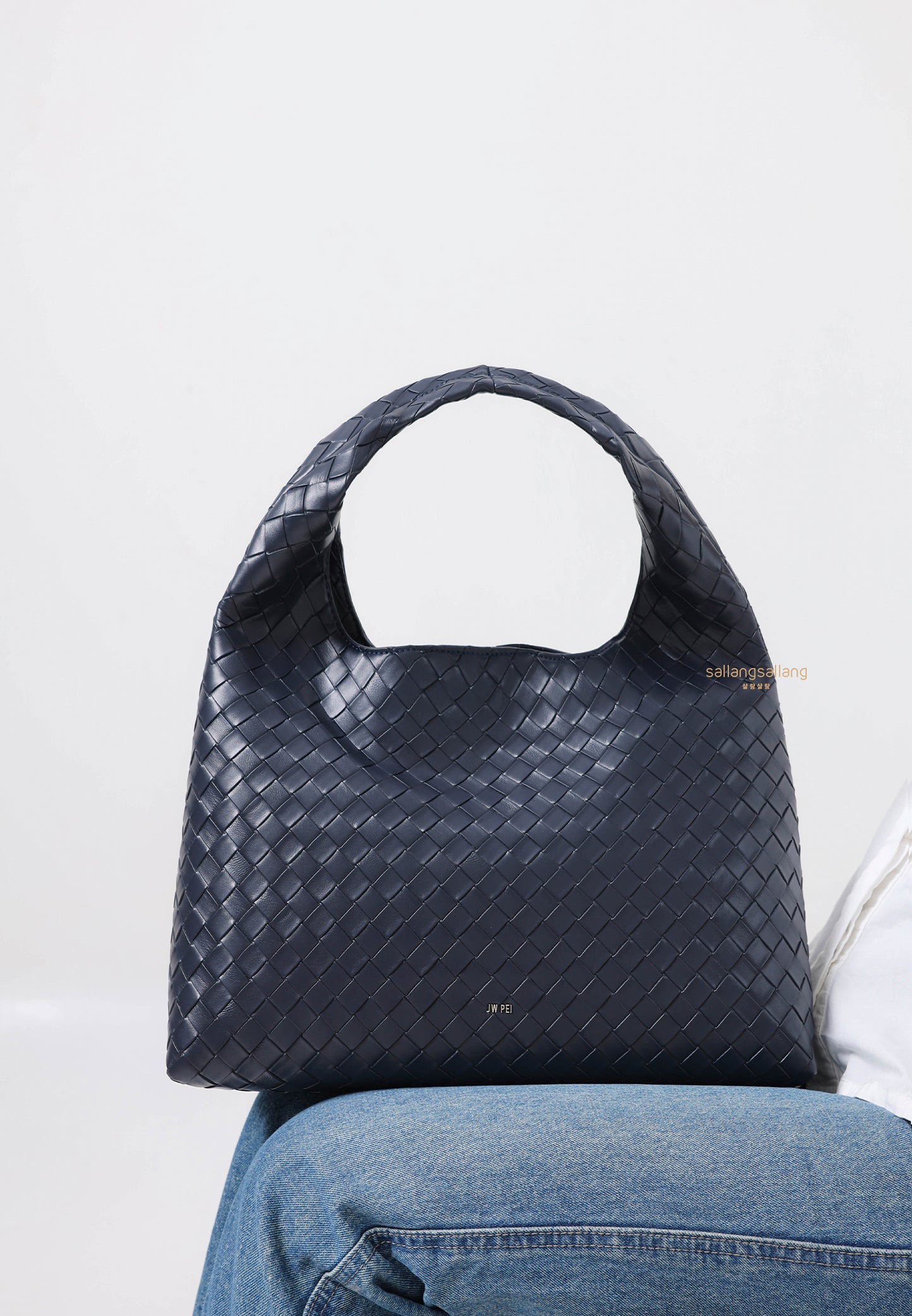Laura Woven Shoulder Bag - Navy