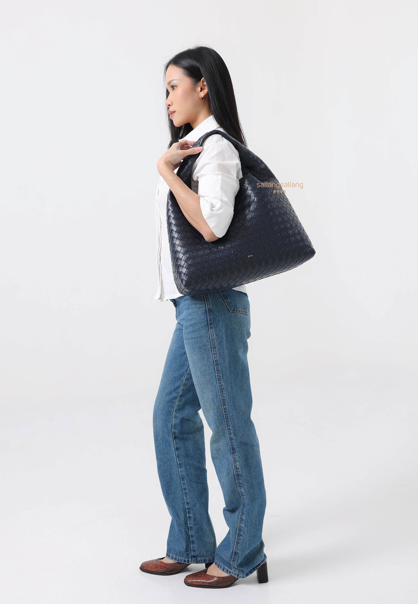 Laura Woven Shoulder Bag - Navy