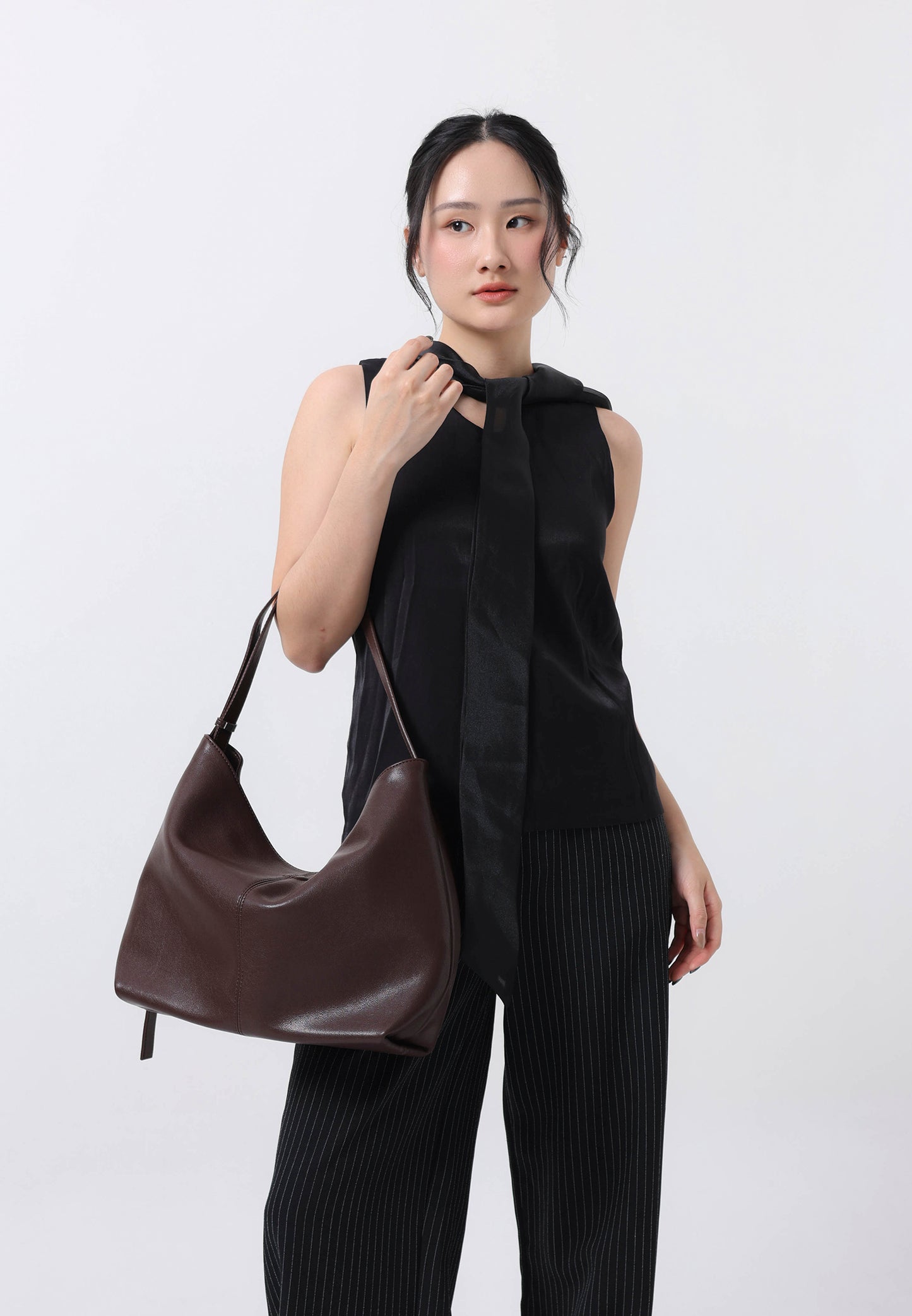 EIRA Dark Brown