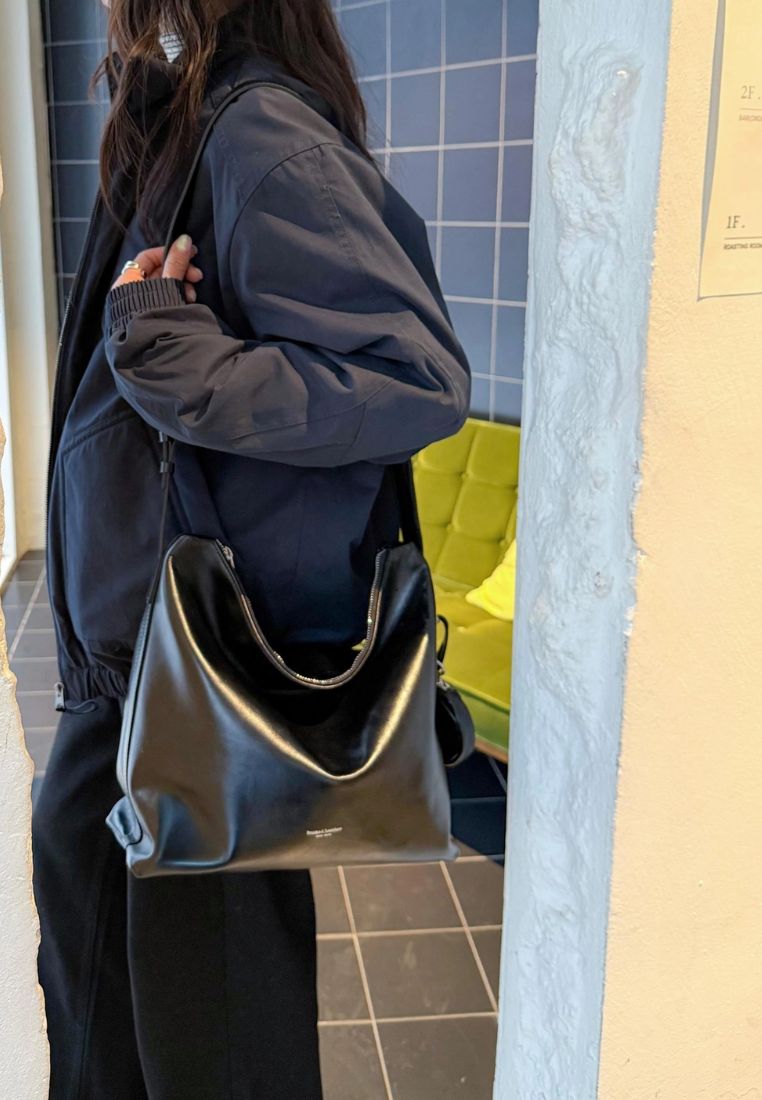 Low Bag Pull-Up Black