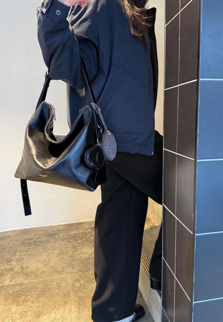 Low Bag Pull-Up Black
