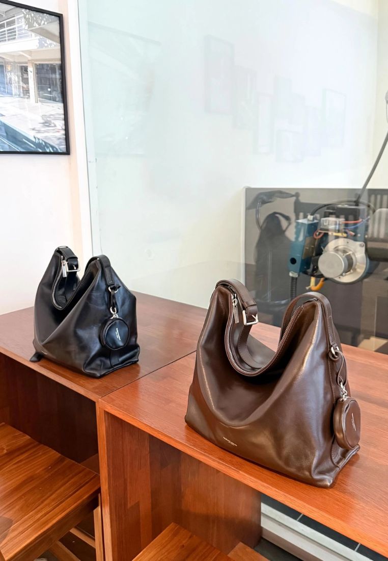 Low Bag Pull-Up Dark Brown