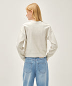 W CLASSIC LOGO CROP SWEATSHIRT oatmeal [New Model]