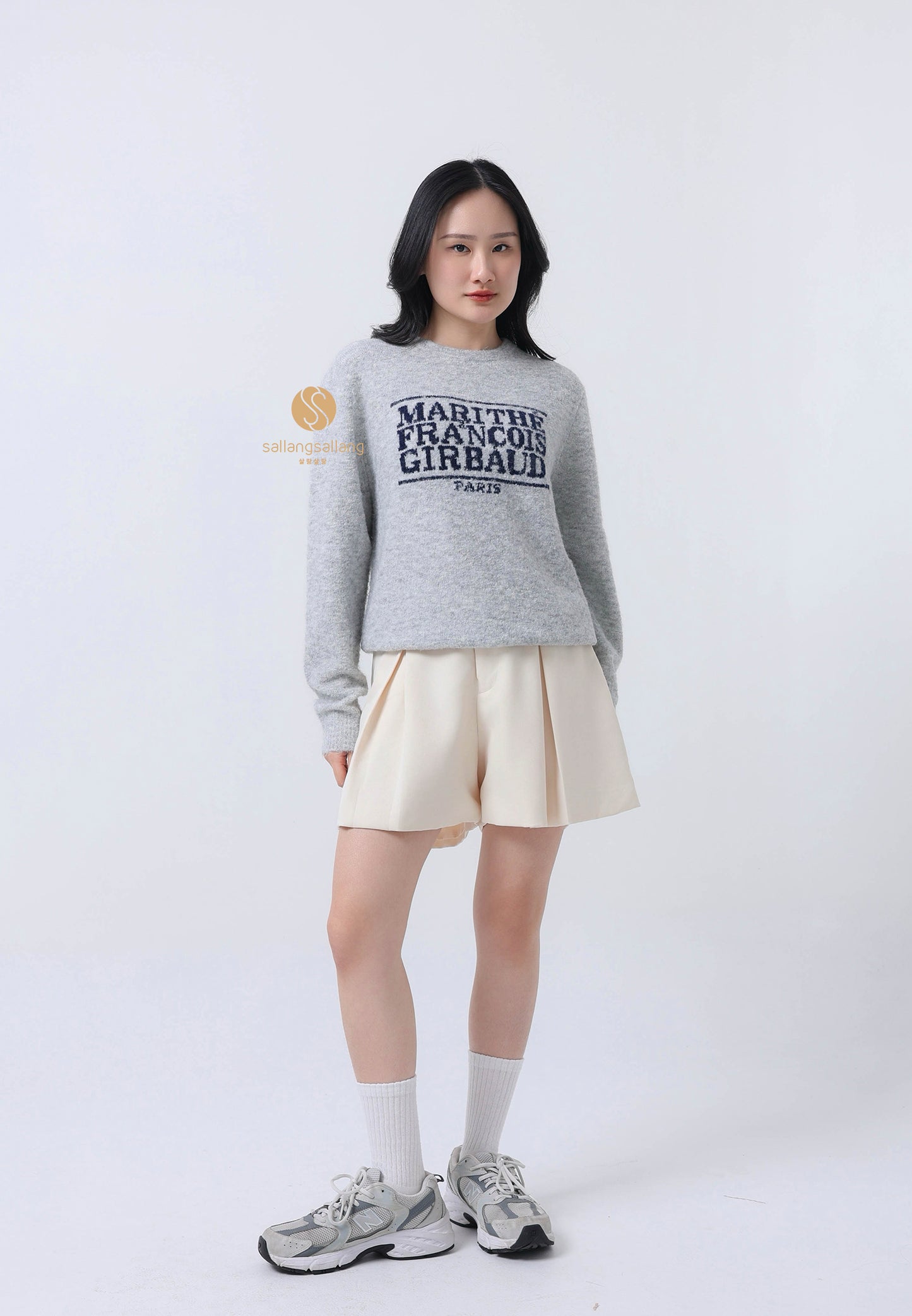 BOUCLE CLASSIC LOGO KNIT PULLOVER light gray