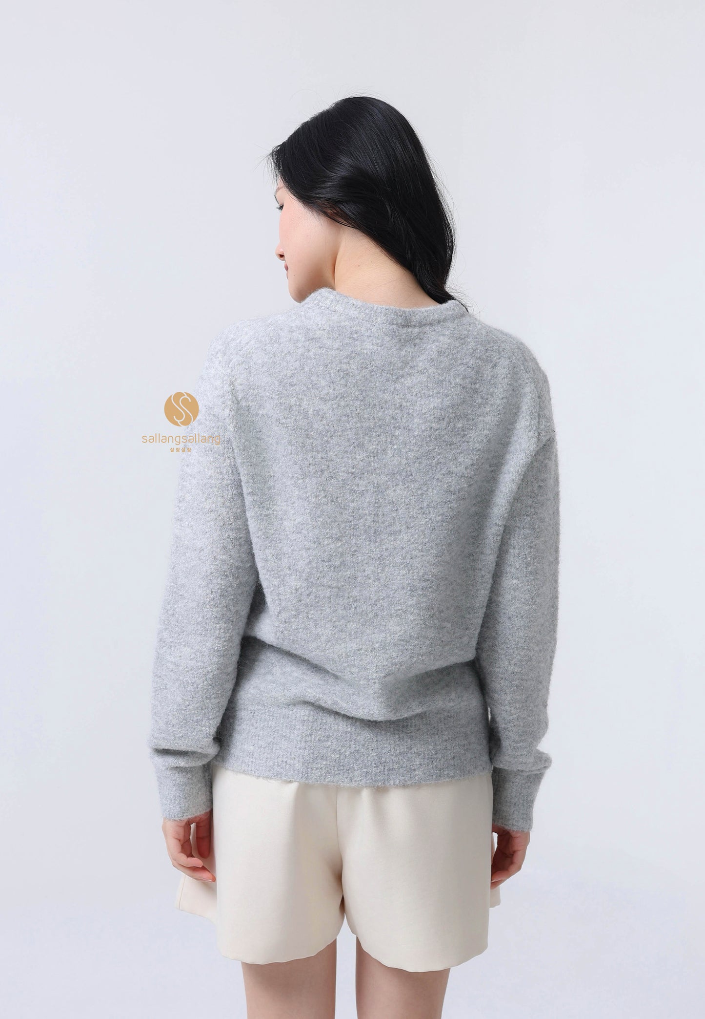 BOUCLE CLASSIC LOGO KNIT PULLOVER light gray
