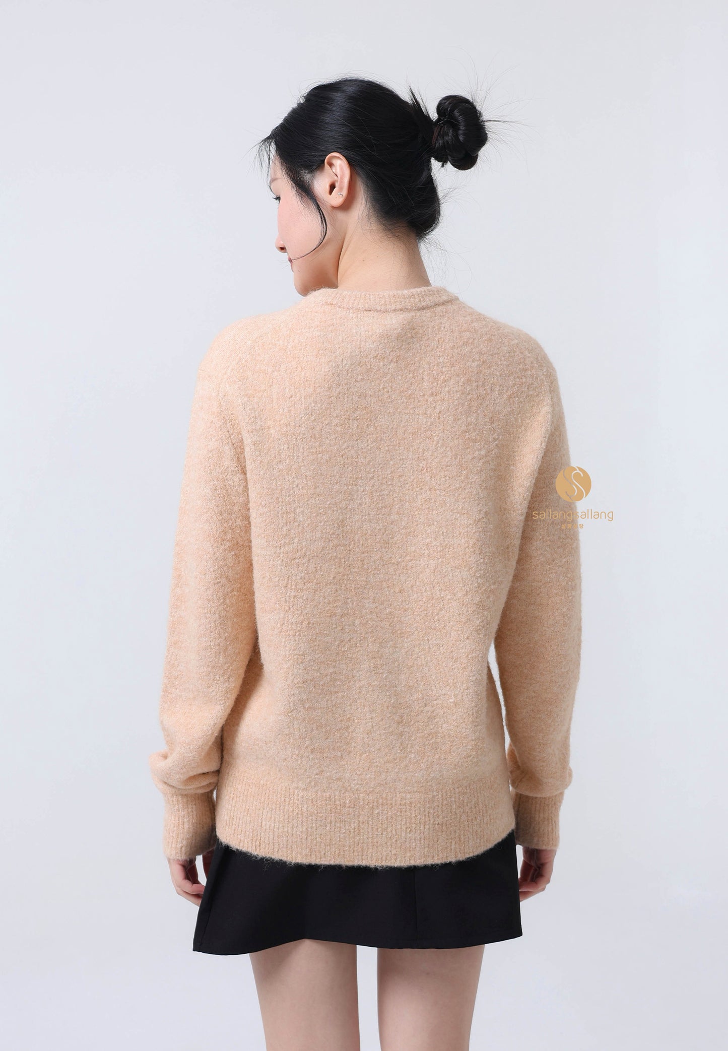 BOUCLE CLASSIC LOGO KNIT PULLOVER ecru