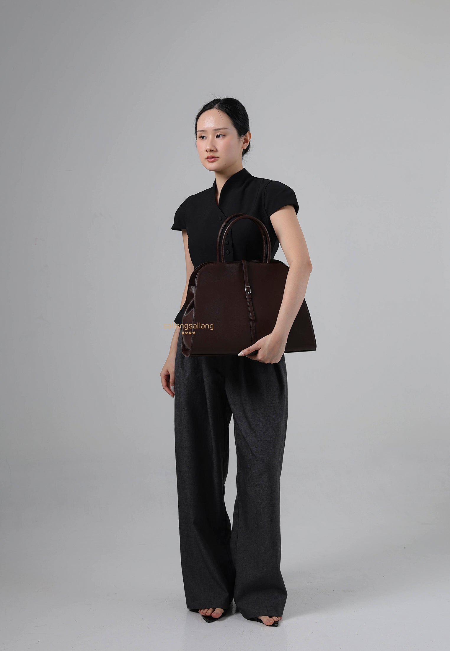 Blanc Large Burgundy Brown
