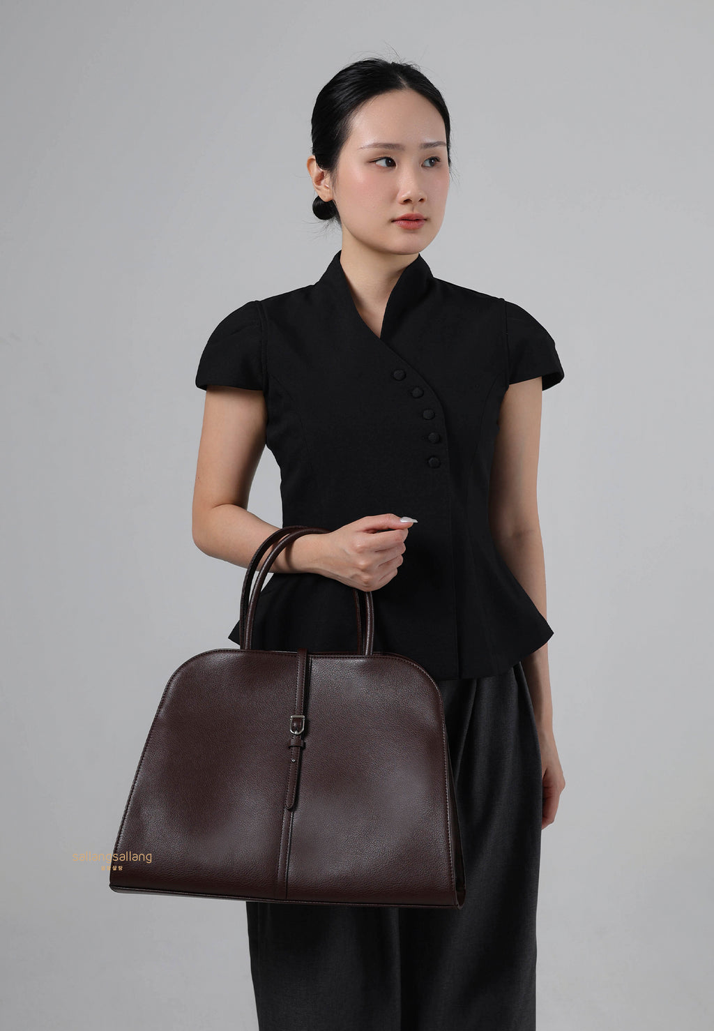 Blanc Large Burgundy Brown