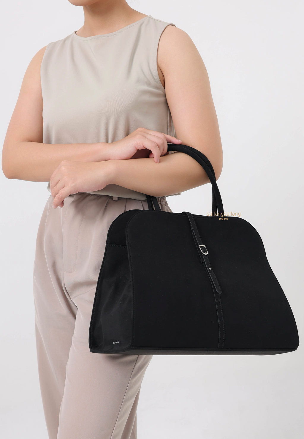 Blanc Large Suede Black