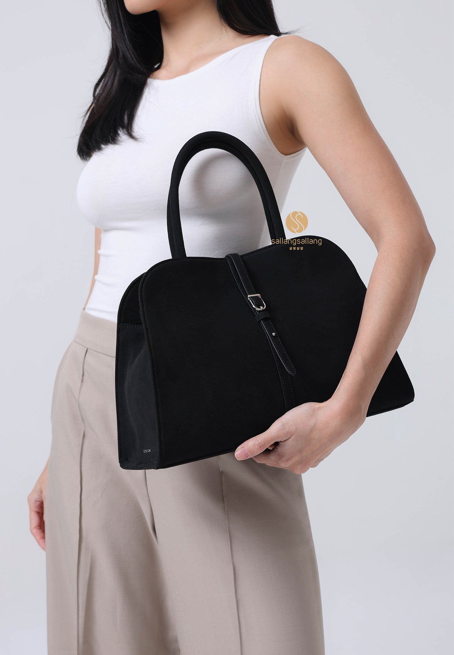 Blanc Medium Suede Black