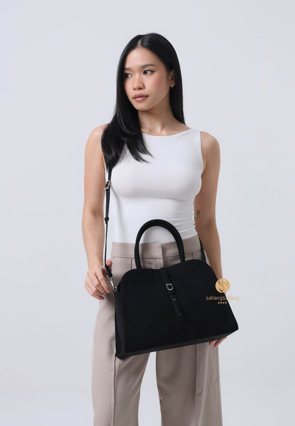 Blanc Medium Suede Black