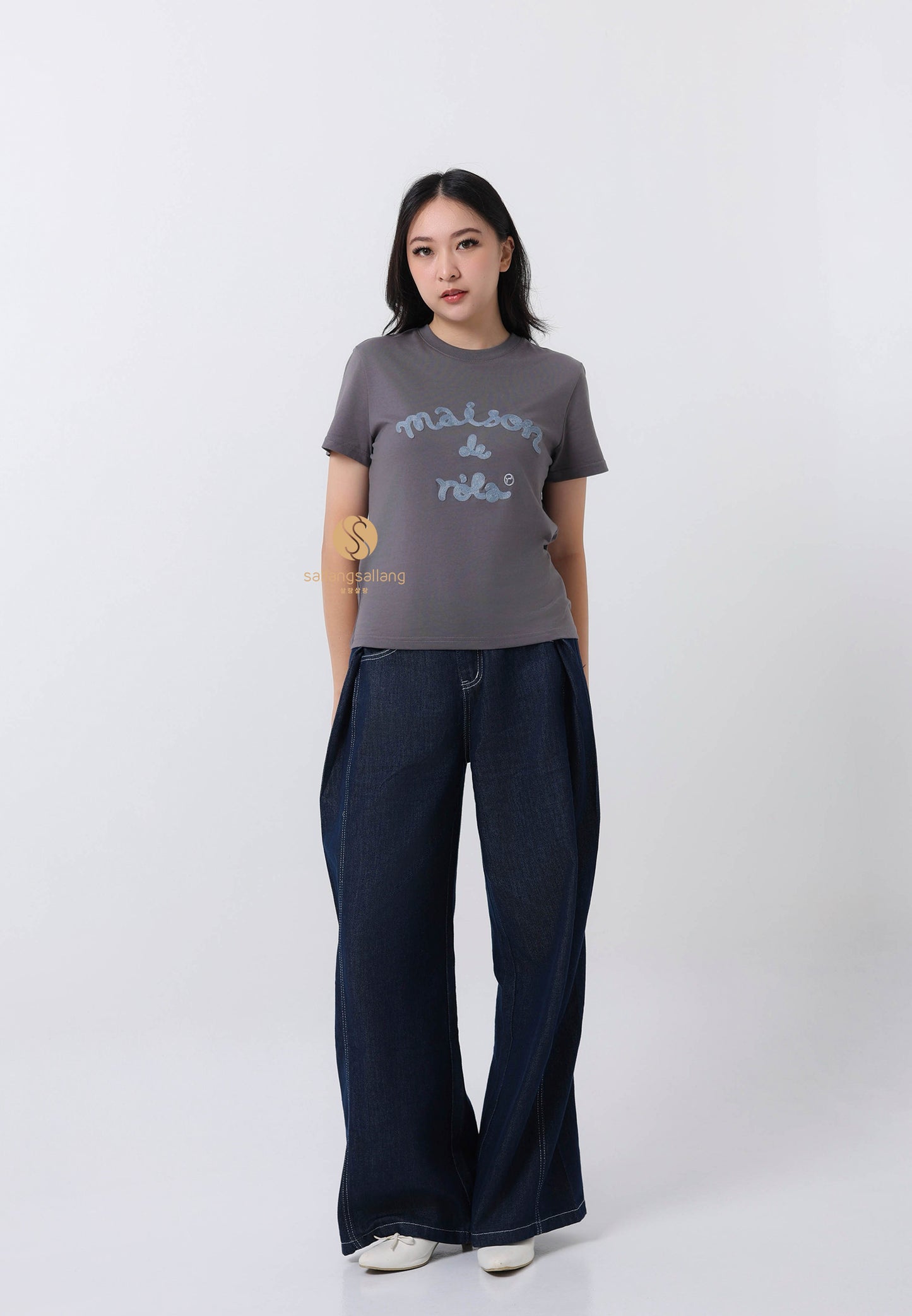 Maison De Rola Embroidery T-Shirt Charcoal