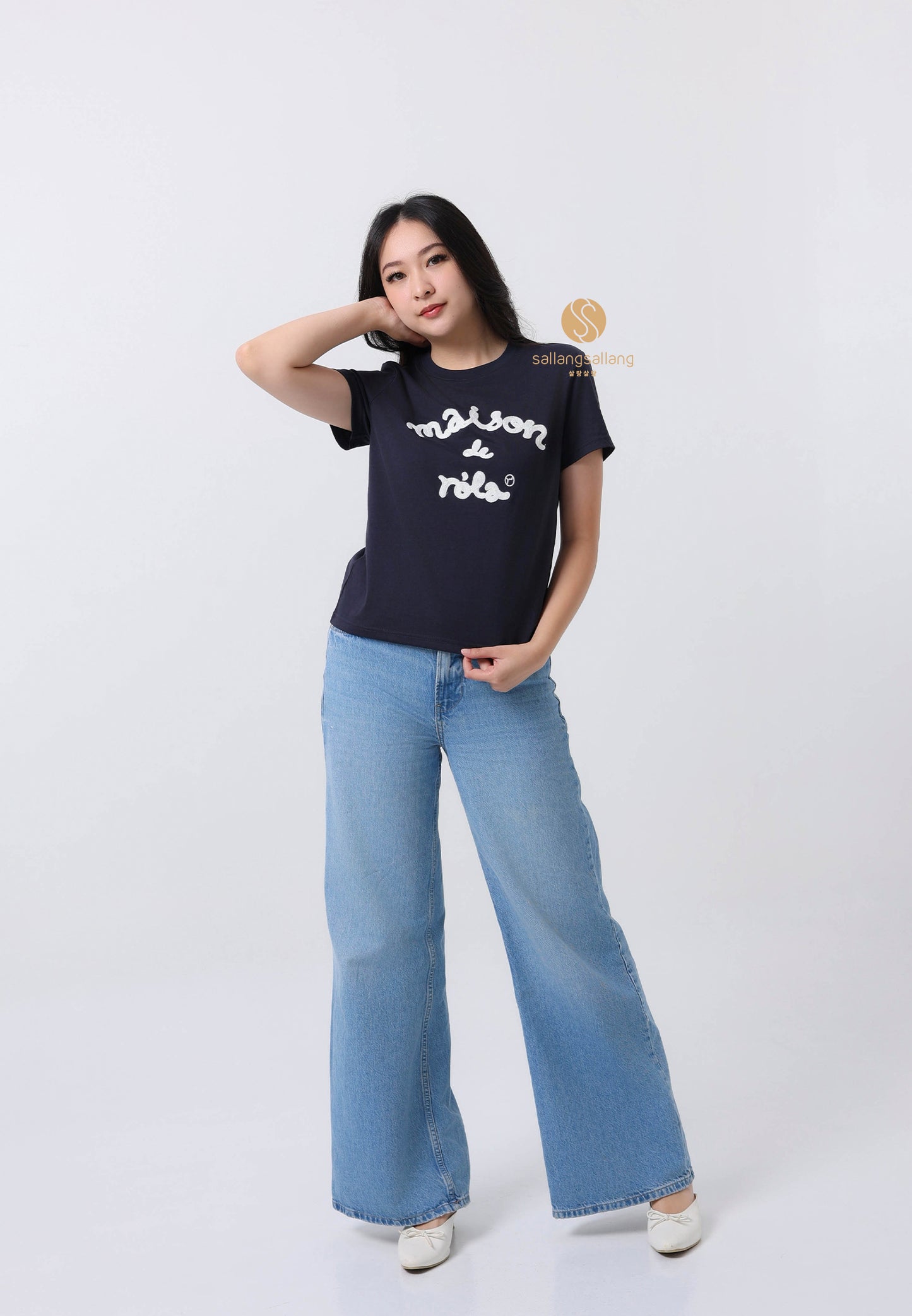 Maison De Rola Embroidery T-Shirt Navy