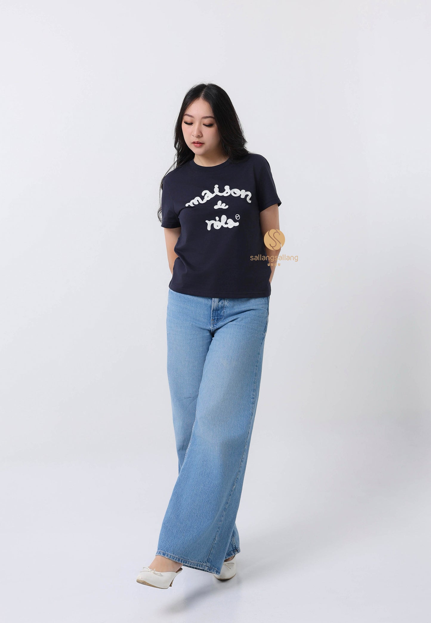 Maison De Rola Embroidery T-Shirt Navy