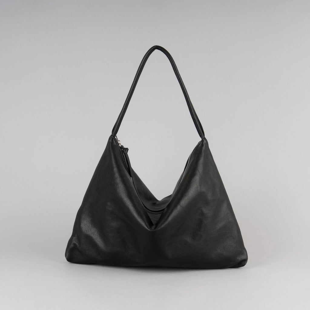 Momo L Black